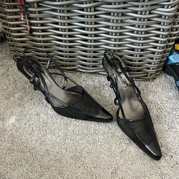 LIBERTY MADE IN ITALY BLACK SANDALS SHOES SIZE 38/8 - Picture 5 of 7